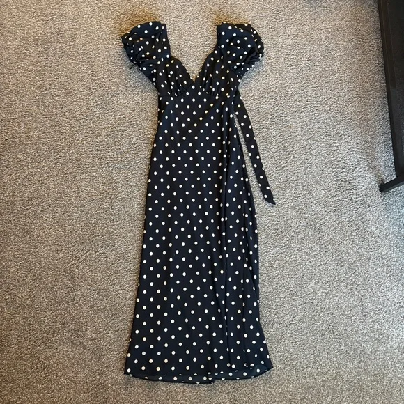 Abercrombie & Fitch Black Maxi Dress with White Polka Dots - Picture 2 of 4